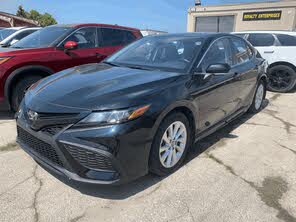 Toyota Camry SE FWD