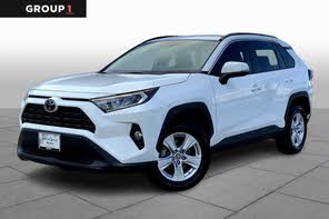 Toyota RAV4 XLE FWD