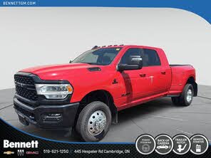 RAM 3500 Big Horn Mega Cab DRW 4WD
